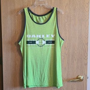 Oakley tank top